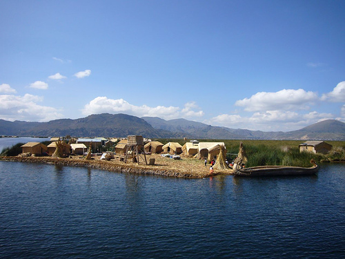 Lugares turísticos en Perú, Lago Titicaca