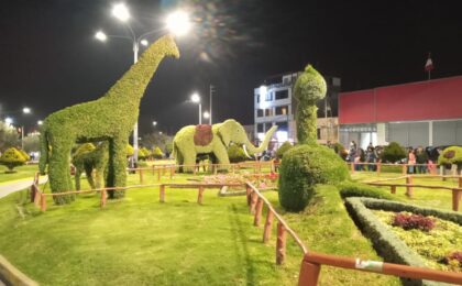 parque de topiarios animales de Tacna