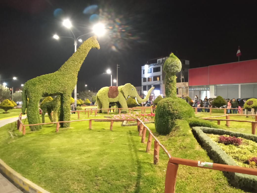 7 curiosidades sobre el parque de topiarios animales de Tacna (Perú)