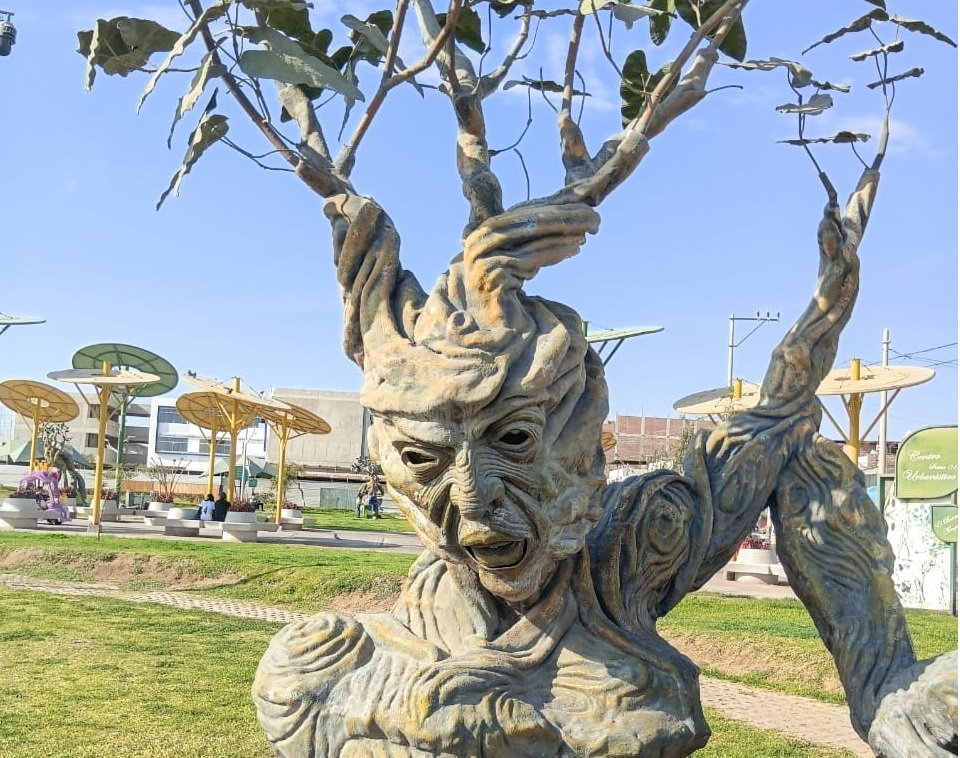 Bosque mágico en Tacna Perú